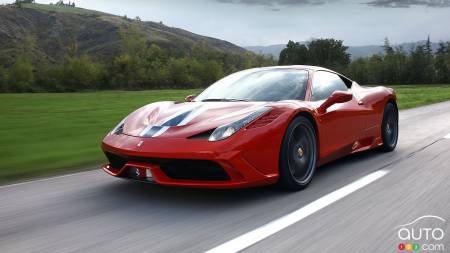 La Ferrari 458 Spider 2012 dévoilée avant sa première mondiale à Francfort